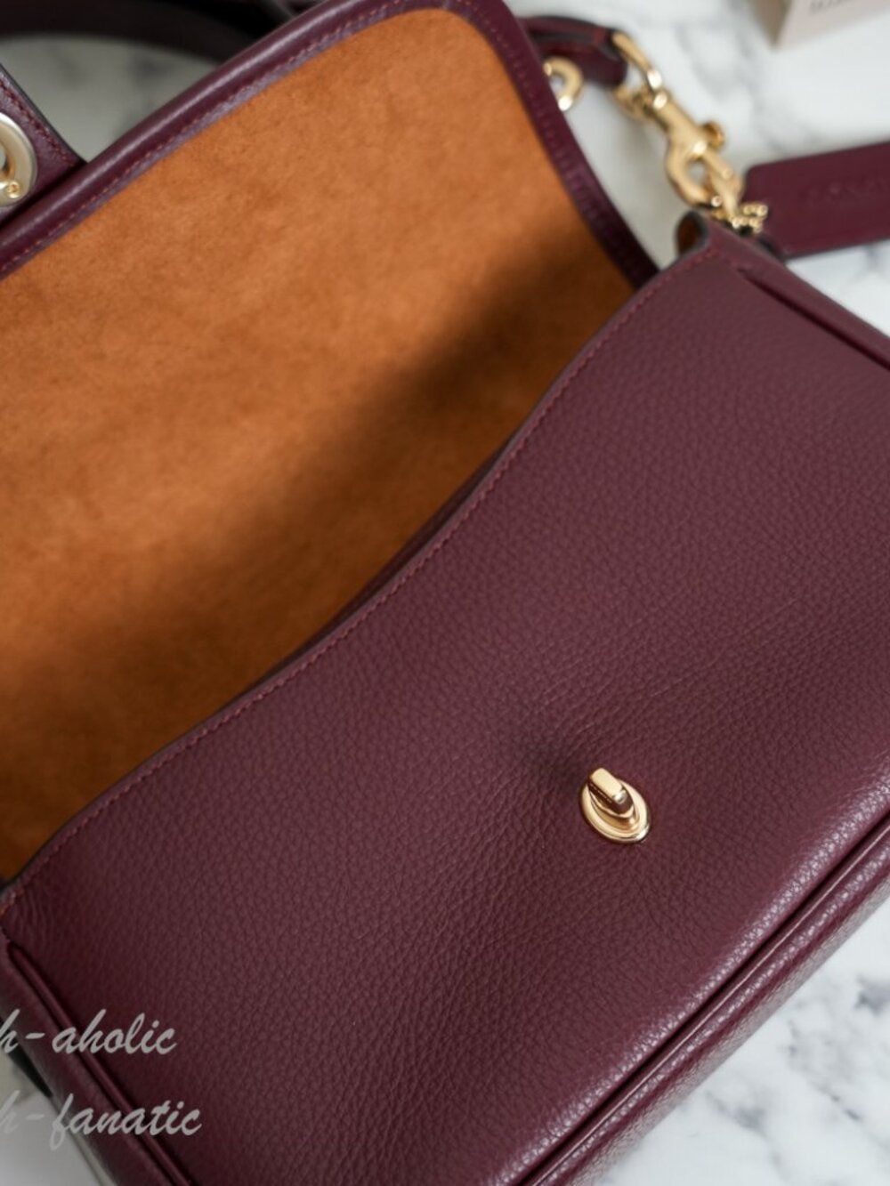 COACH CY683 Hadley Shoulder Bag Crossbody Leather in Dark Wine Gold - Picture 12 of 14